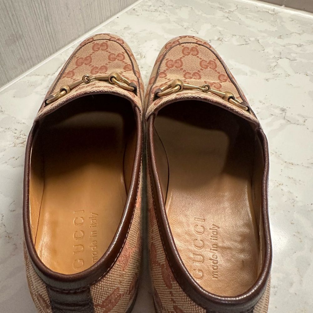 Gucci Jordaan Horsebit Flat Loafer Size 6 GG Monogram Canvas Beige Rust - Picture 6 of 6
